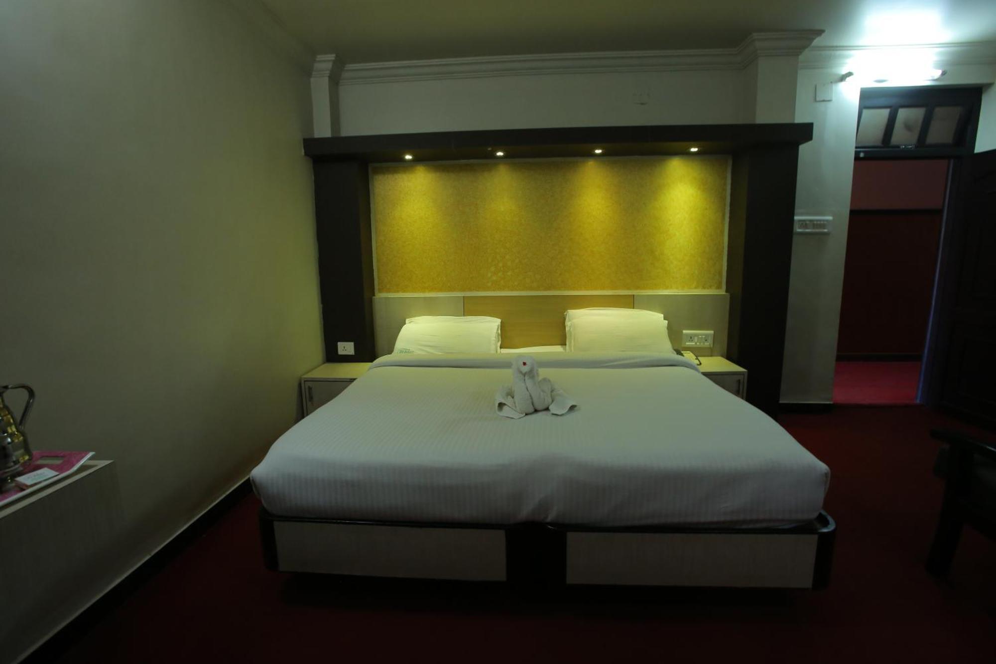 City Palace Hotel 우티 외부 사진